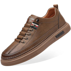 Tênis Casual Masculino em Couro - Fit One + 01 Par de Meia invisível de Brinde!